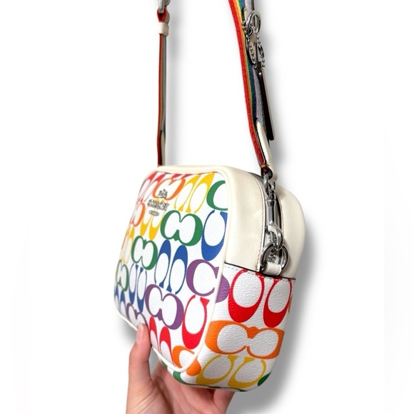 NWOT Coach Jamie Leather Camera Bag Rainbow Signature Canvas Silver/Chalk Multi - Picture 2 of 15